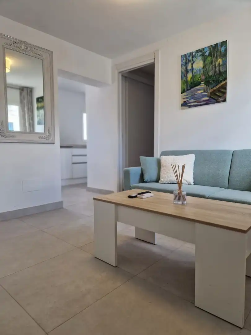 Piso con ascensor en venta en Estepona - Estepona,Centro,Avenida Juan Carlos I, imagen 3