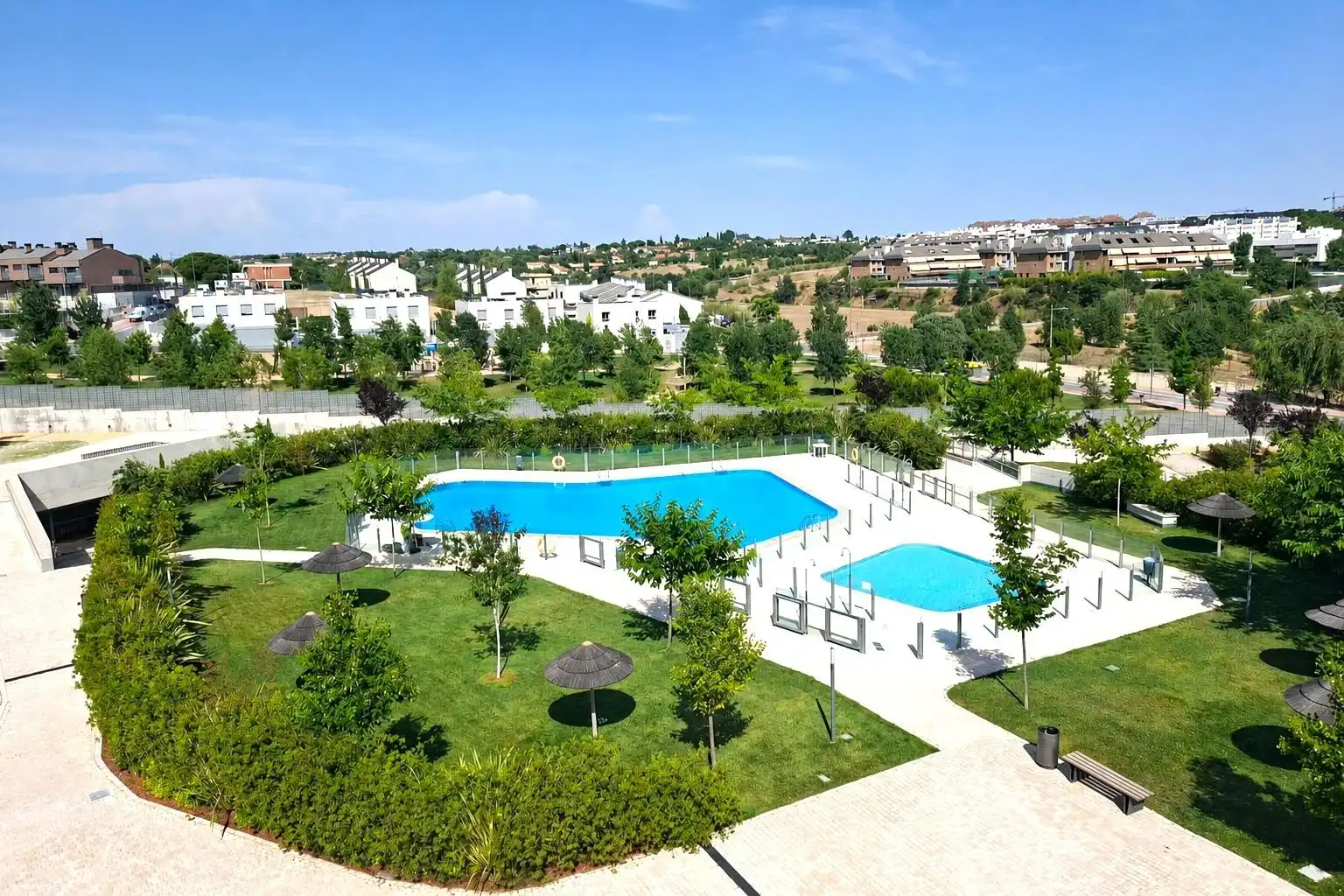 Swimming pool of Attic for rent in Boadilla del Monte  with Terrace, Storage room and Community pool