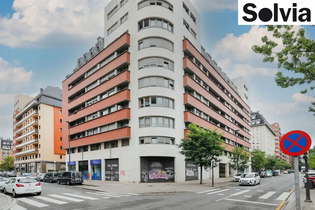 Piso con ascensor en venta en Espinosa Orive Doktorearen Kalea 9