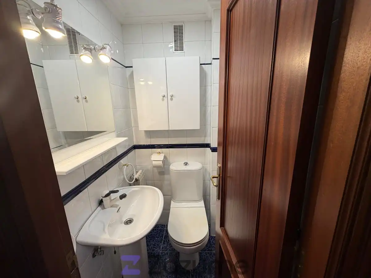 Flat for rent in C. Magallanes, Numancia - San Fernando