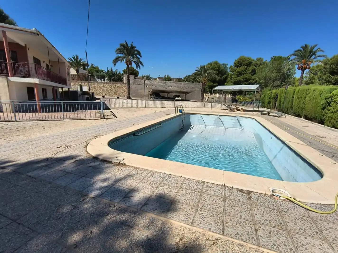 Piscina de Casa o xalet en venda en Crevillent amb Aire condicionat, Terrassa i Piscina