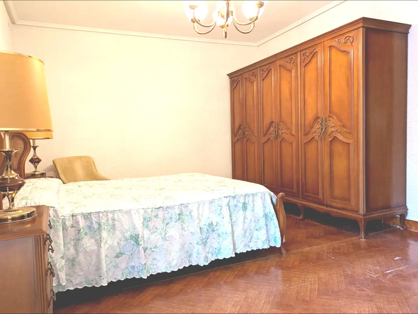 Bedroom of Houses for sale in Quinto  with Balcony