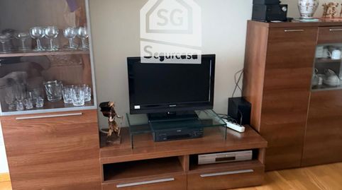 Foto 4 de Piso en venta en As Lagoas, Ourense Capital