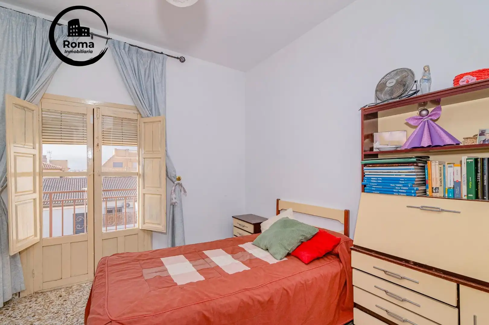 Casa amb terrassa en venda a Barrio de la Vega, imagen 29
