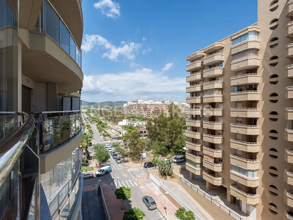Vista exterior de Piso en venta en Oropesa del Mar / Orpesa con Aire acondicionado, Calefacción y Terraza