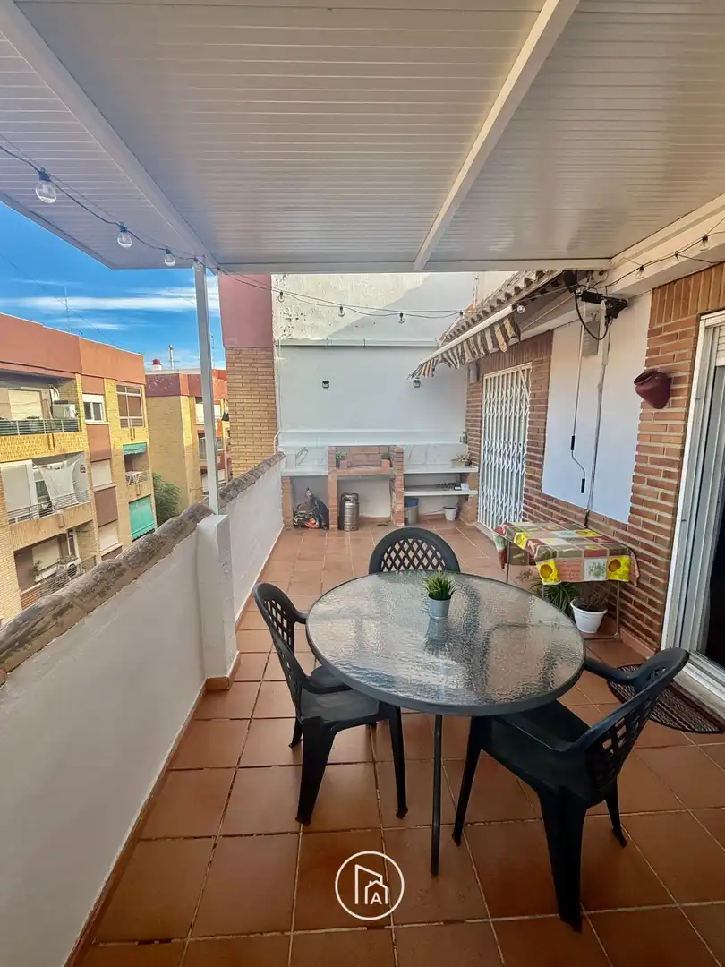 Terraza de Ático en venta en Paterna con Parquet, Terraza y Trastero