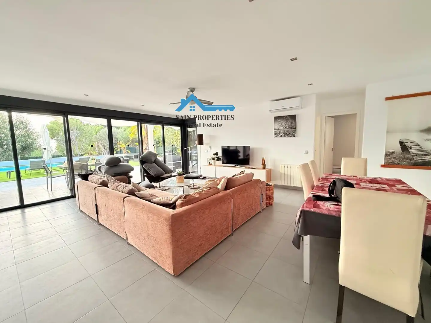 Sala de estar de Casa o chalet en venta en Altea con Aire acondicionado, Calefacción y Jardín privado
