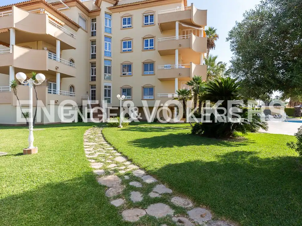 Attic for sale in Oliva Nova