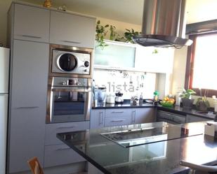 Kitchen of Single-family semi-detached for sale in  Zaragoza Capital  with Air Conditioner, Heating and Private garden