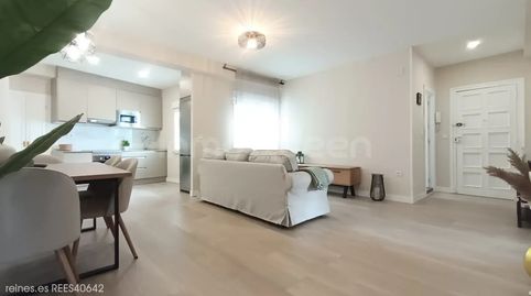 Foto 3 de Piso de alquiler en N/a, Fozaneldi - Tenderina, Oviedo