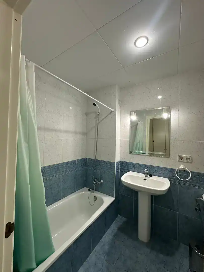 Badezimmer von Wohnung zur Miete in Palafrugell