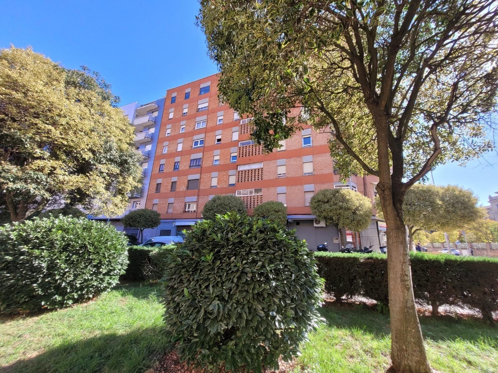 Vista exterior de Pis en venda en Salamanca Capital