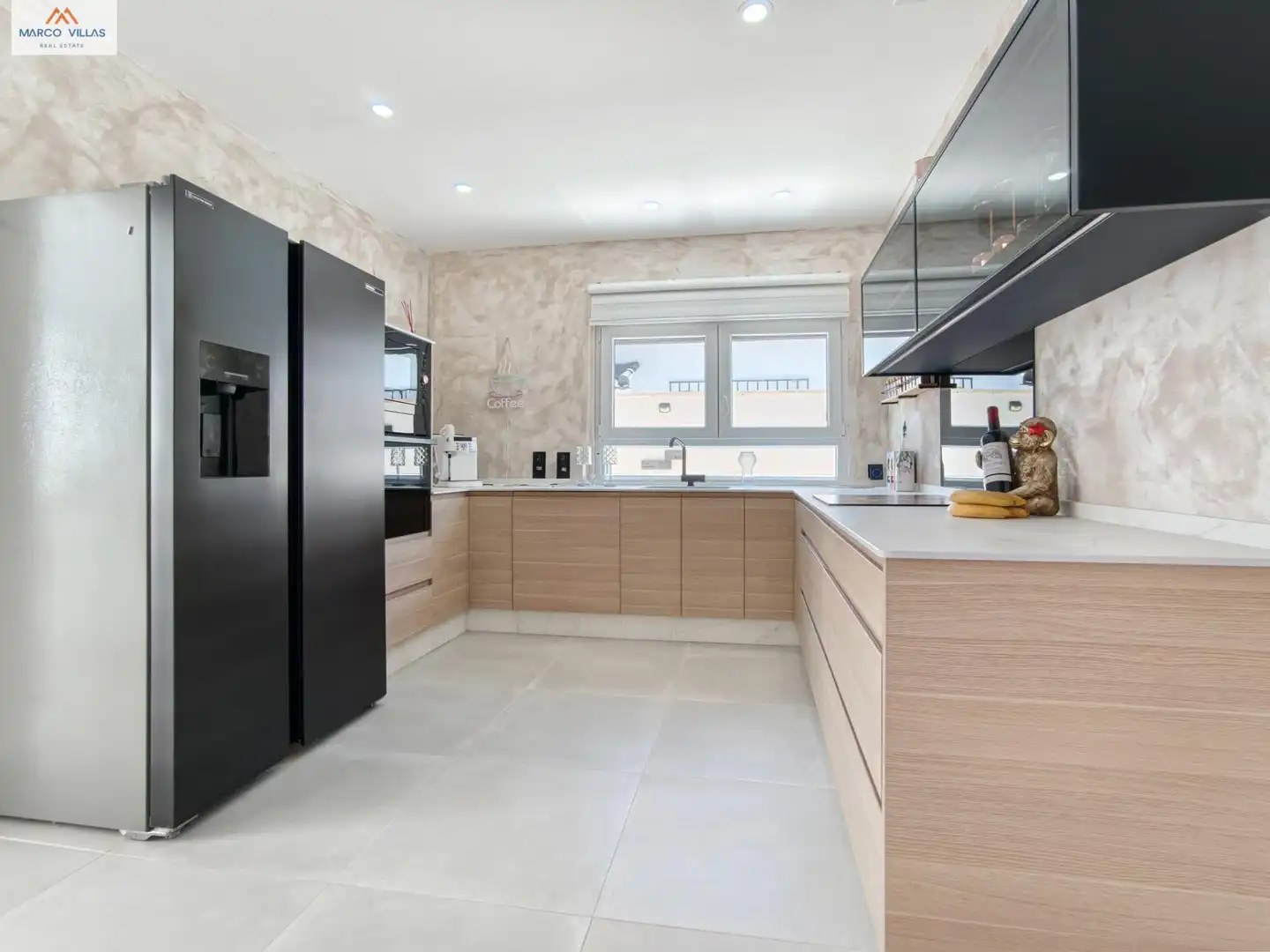 Cocina de Casa o chalet en venta en San Fulgencio con Aire acondicionado, Jardín privado y Piscina