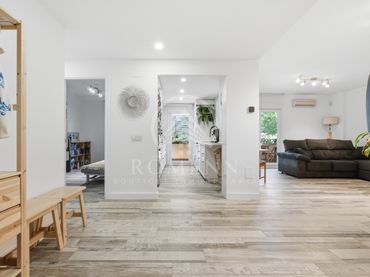 Piso con balcón en venta en Calle Libertad