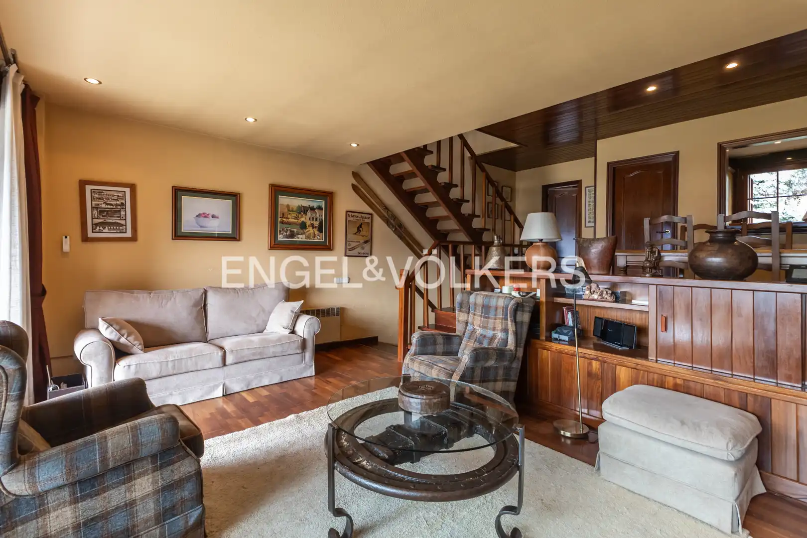 Living room of Detached homes for sale in Llívia  with Heating, Parquet flooring and Terrace
