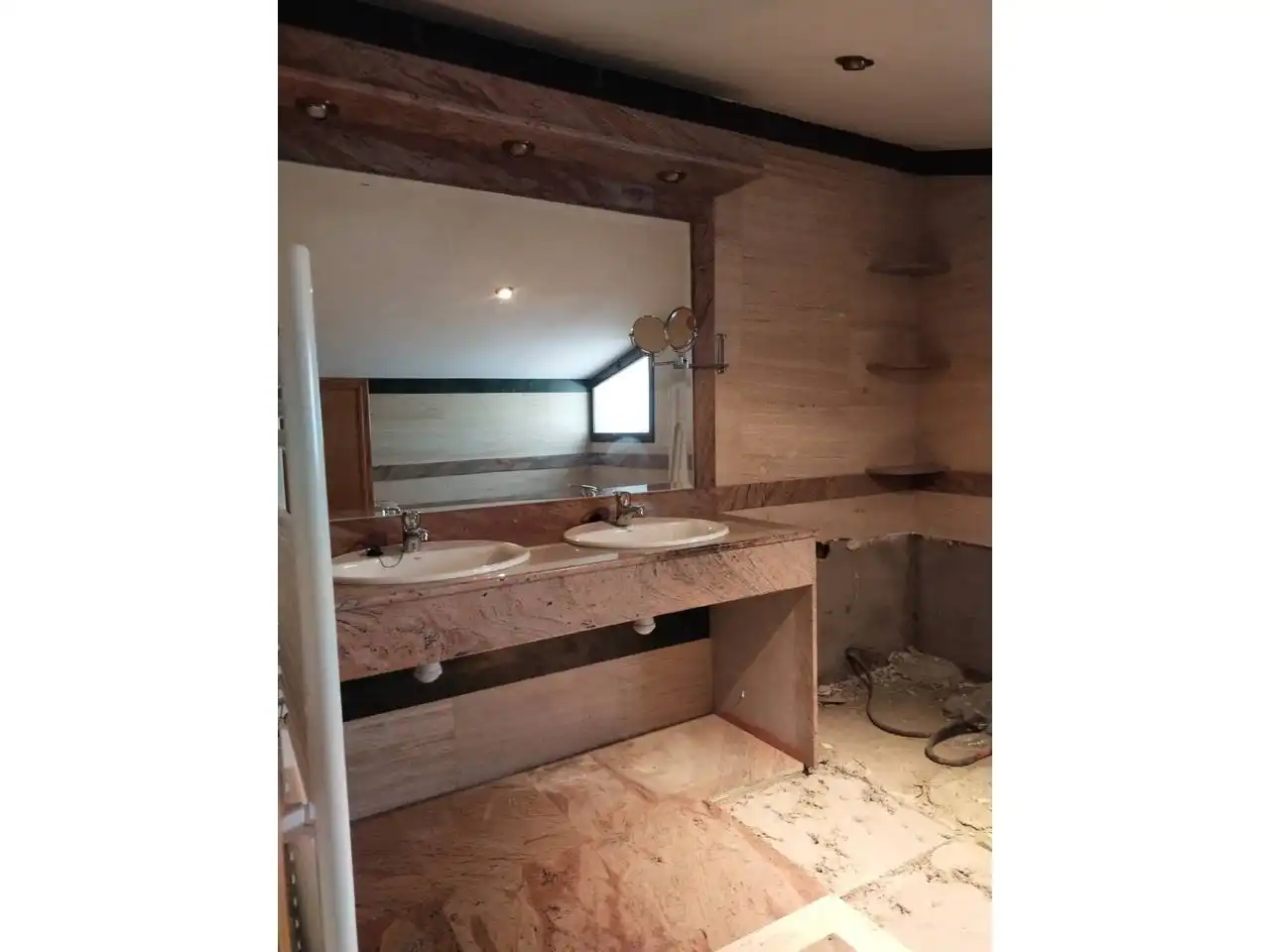 Bathroom of Houses for sale in Manzanares  with Air Conditioner, Heating and Private garden