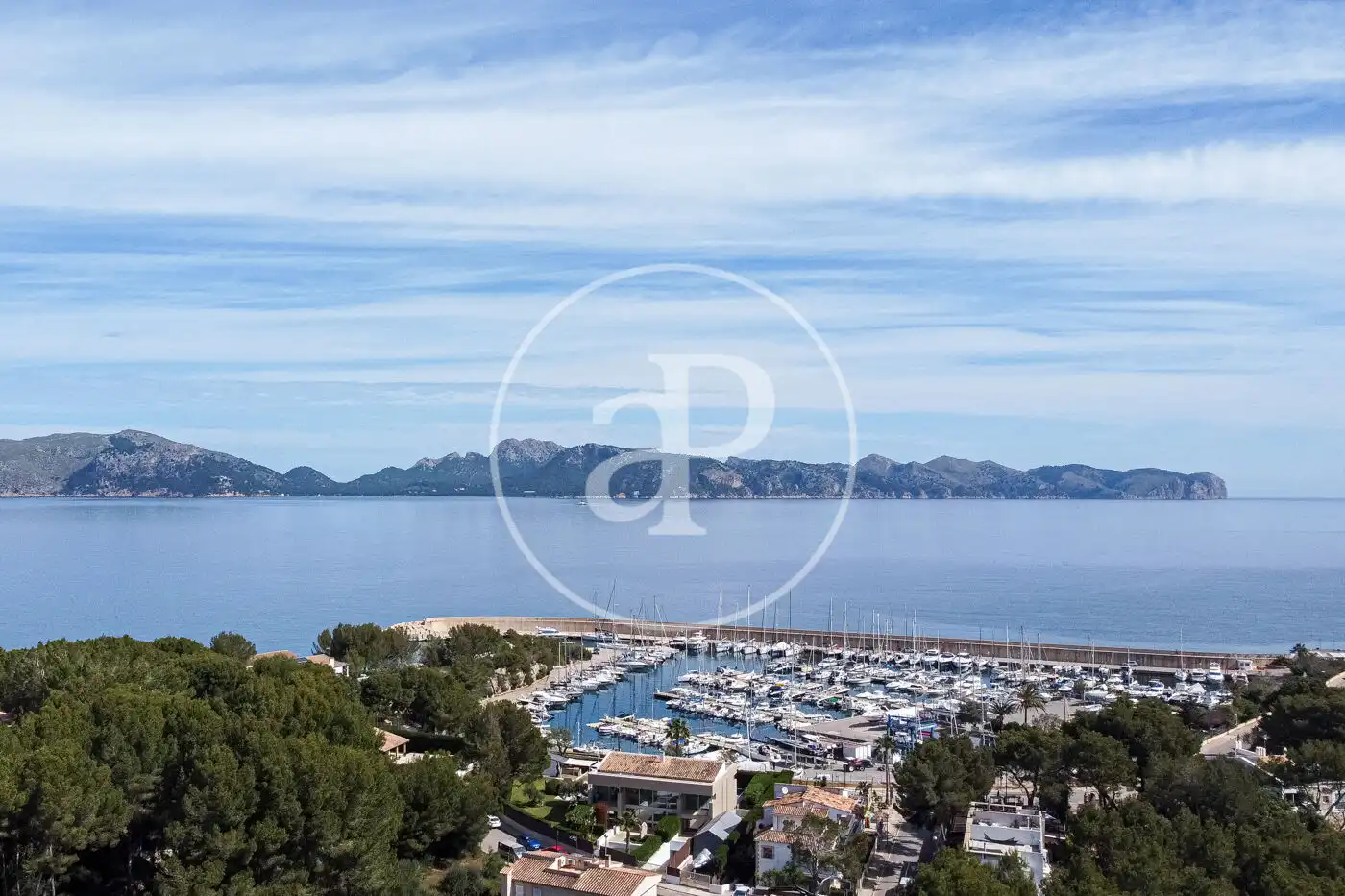 Vista exterior de Casa o xalet en venda en Alcúdia amb Calefacció, Jardí privat i Terrassa