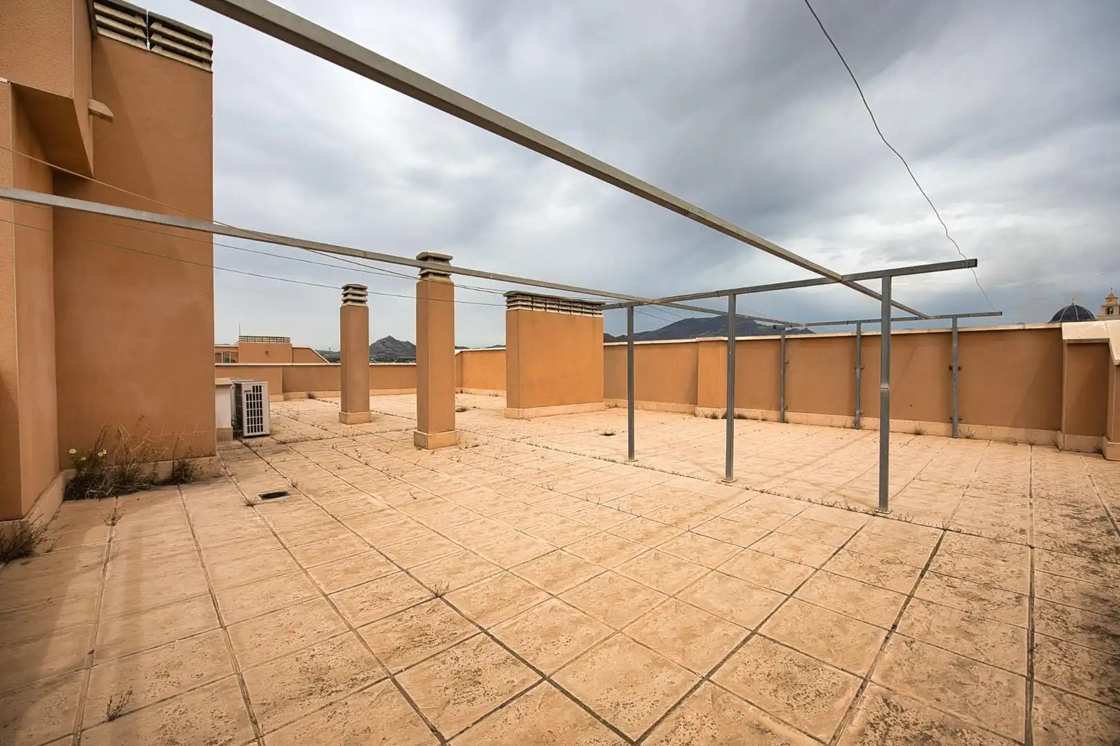Terrasse von Wohnung zum Verkauf in Monforte del Cid mit Klimaanlage, Abstellraum und Möbliert