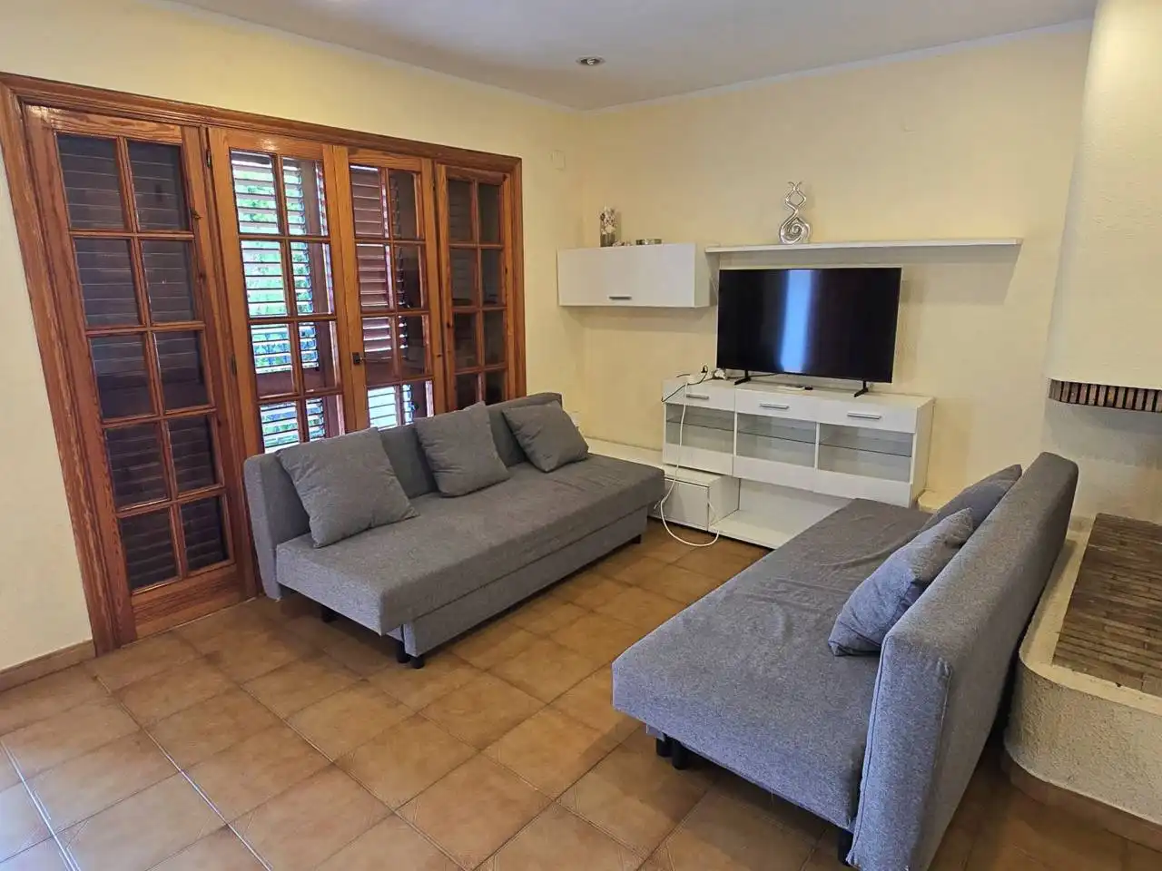 Casa aparellada amb piscina de lloguer a Avenida Neptuno, imagen 5