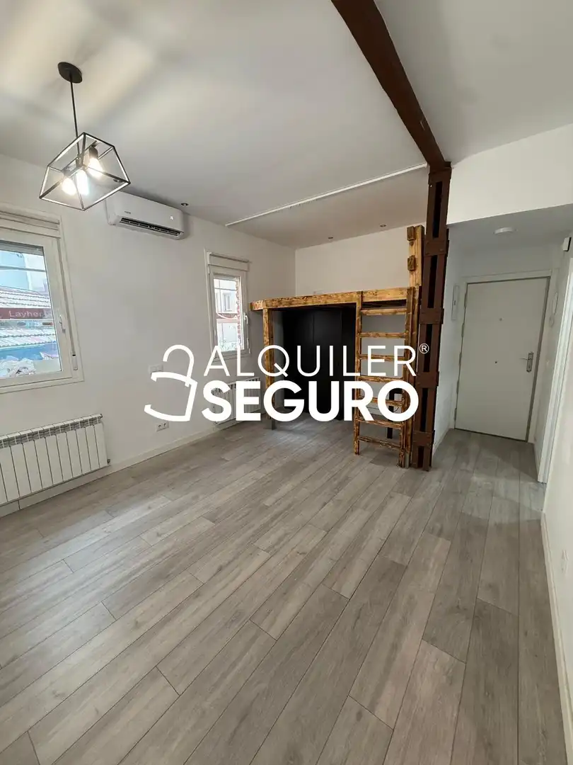 Habitación de Estudio de alquiler en Madrid con Aire acondicionado y Calefacción
