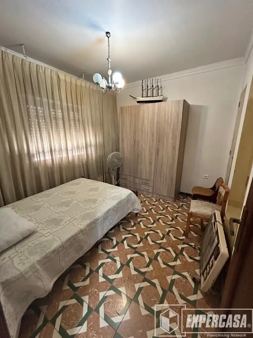 Habitación de Finca rústica en venta en Alzira con Terraza y Trastero