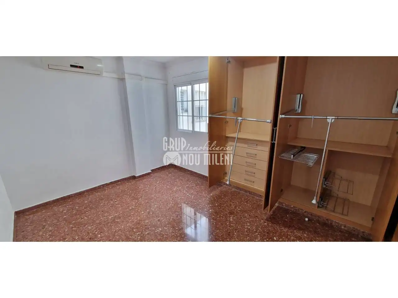 Habitación de Piso de alquiler en Benifaió con Balcón
