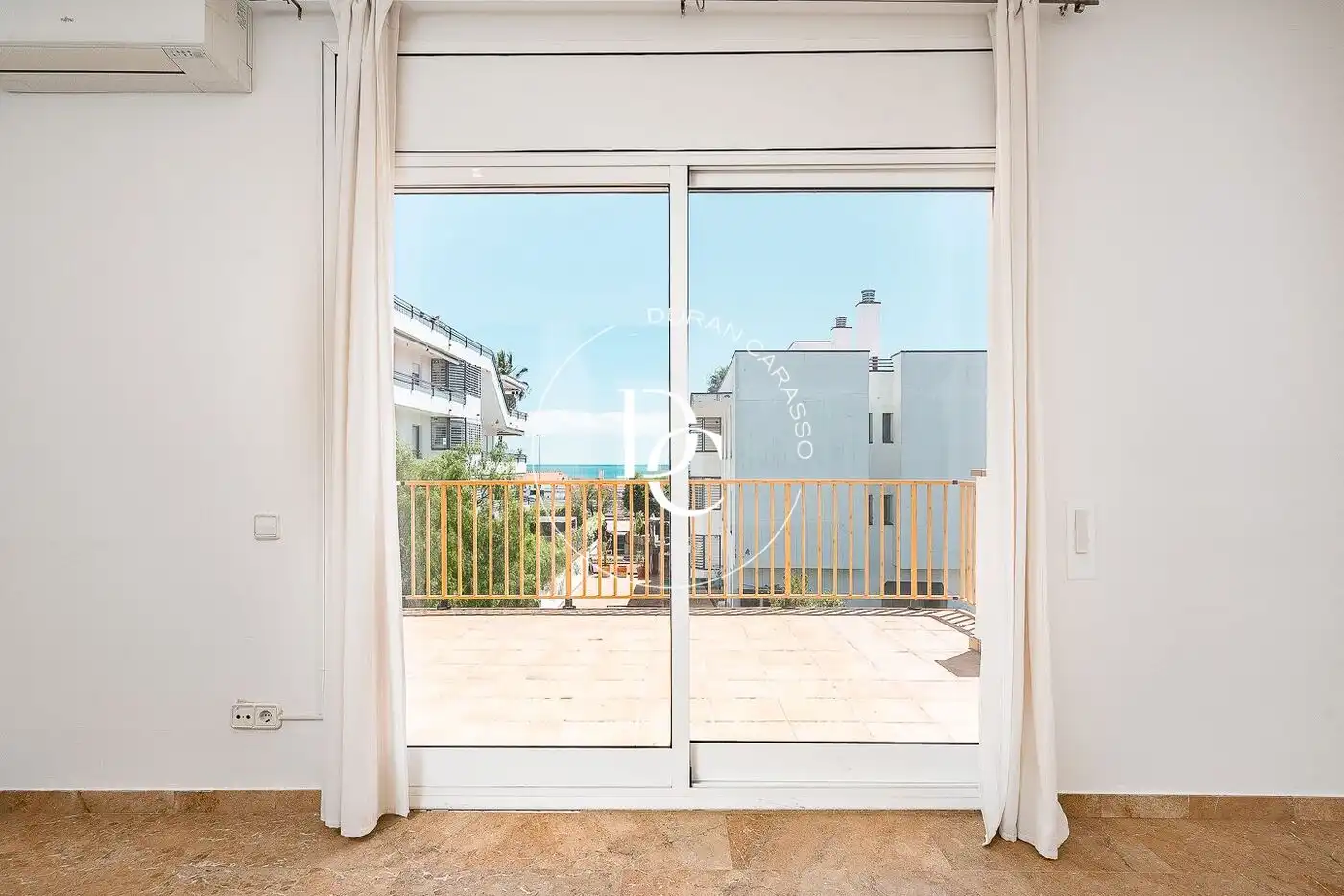 Casa con jardín en venta en Avinguda Mare de Déu de Montserrat, imagen 11