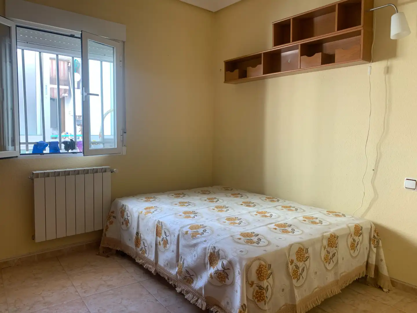 Bedroom of Flat for rent in Plasencia  with Air Conditioner, Heating and Terrace