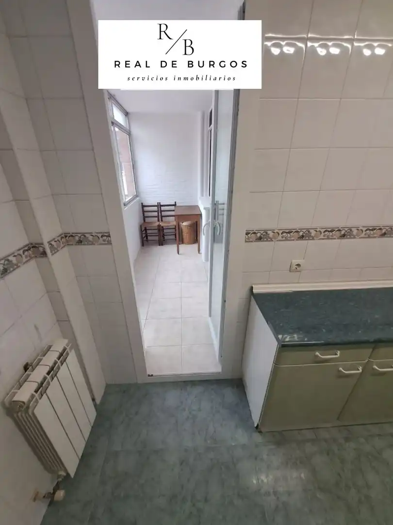 Cocina de Piso de alquiler en Valladolid con Calefacción, Terraza y Amueblado