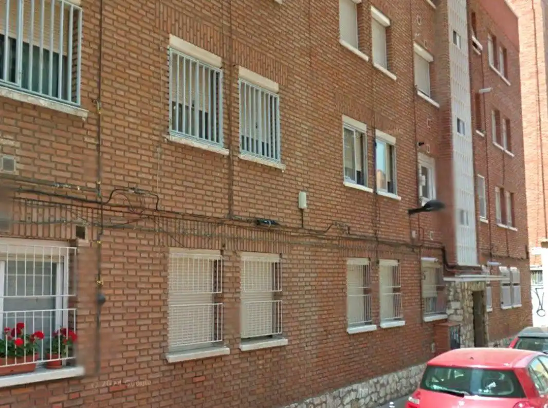 Piso en venta en Escuelas Pias, Estación - Parque O'Donnell