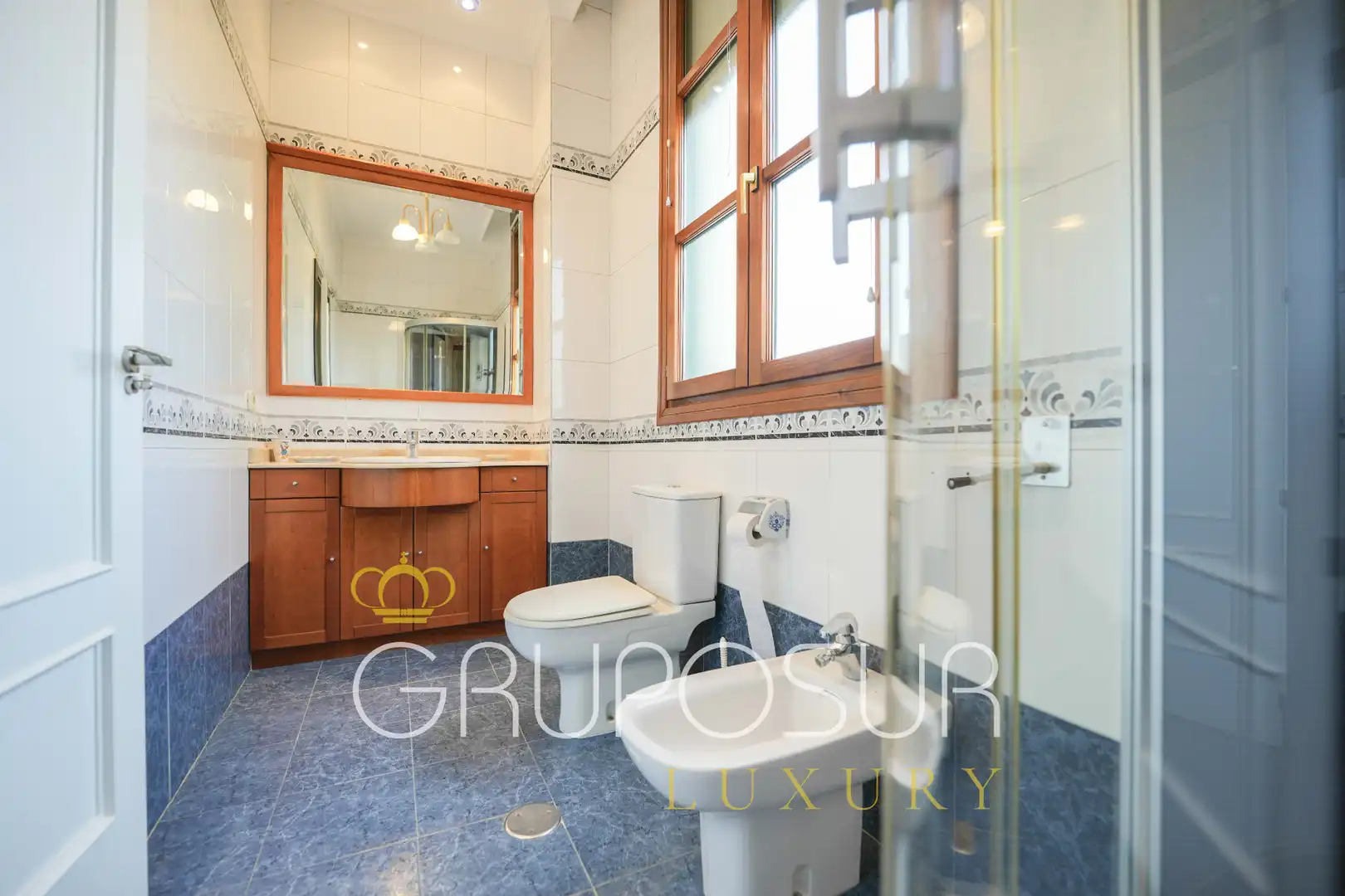 Baño de Casa o chalet en venta en Valladolid con Calefacción, Jardín privado y Parquet
