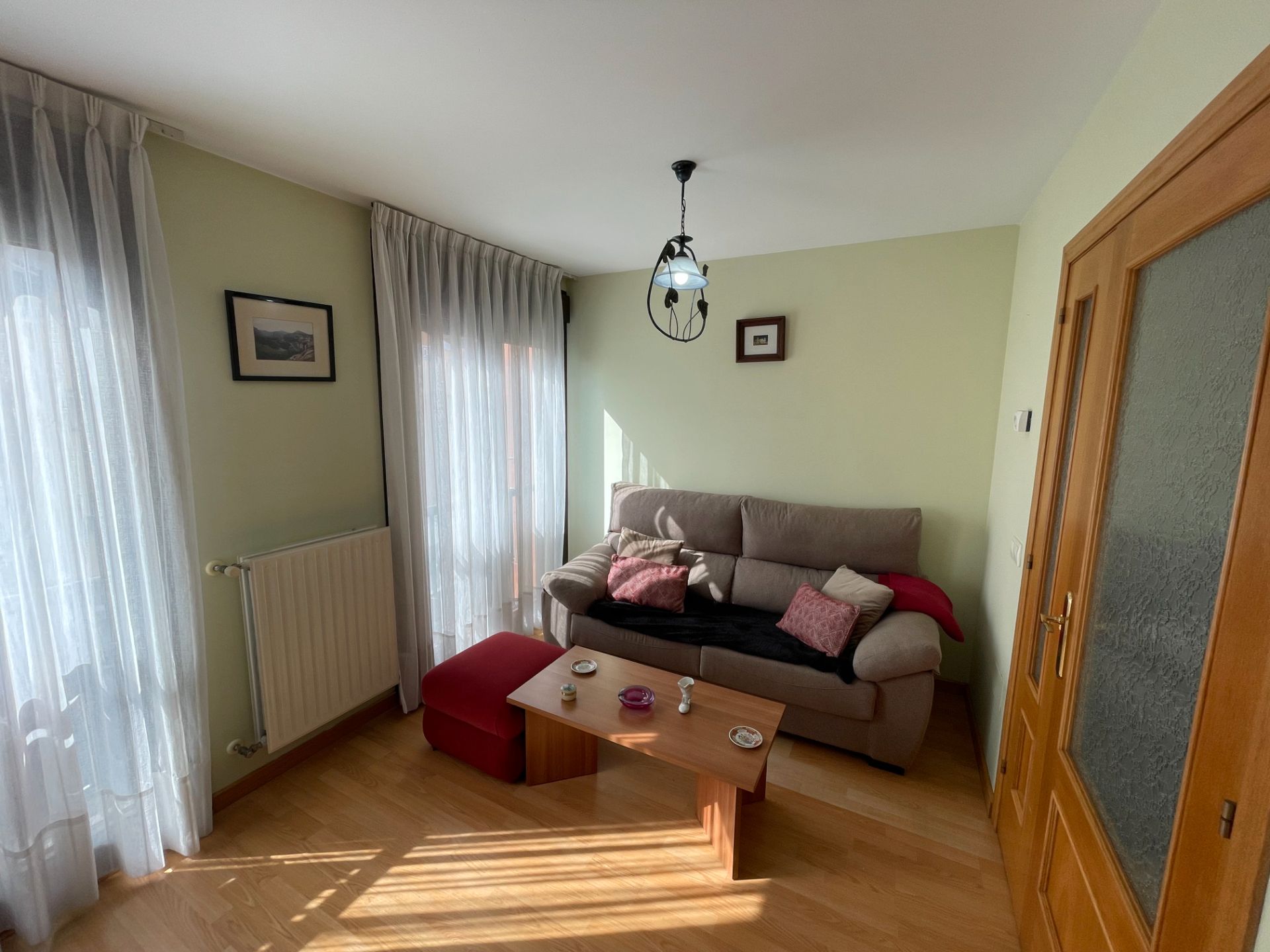 Living room of Apartment for sale in Onís  with Heating and Furnished