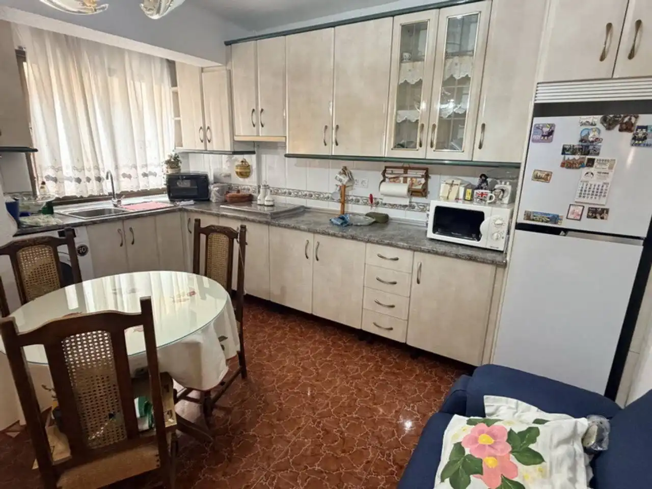 Cuina de Apartament en venda en Almuñécar amb Aire condicionat i Terrassa
