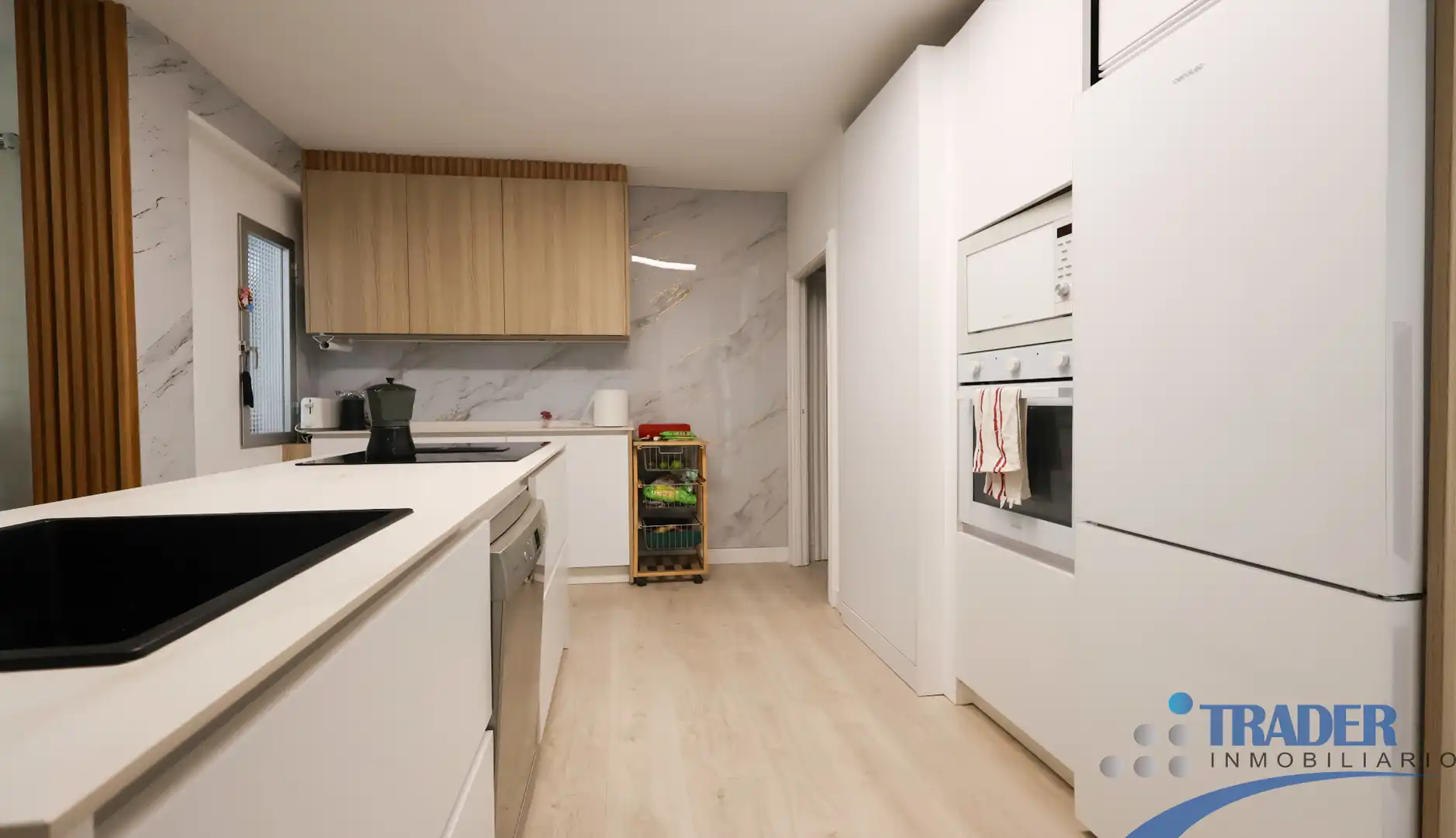 Cocina de Piso en venta en Alcorcón con Terraza y Balcón