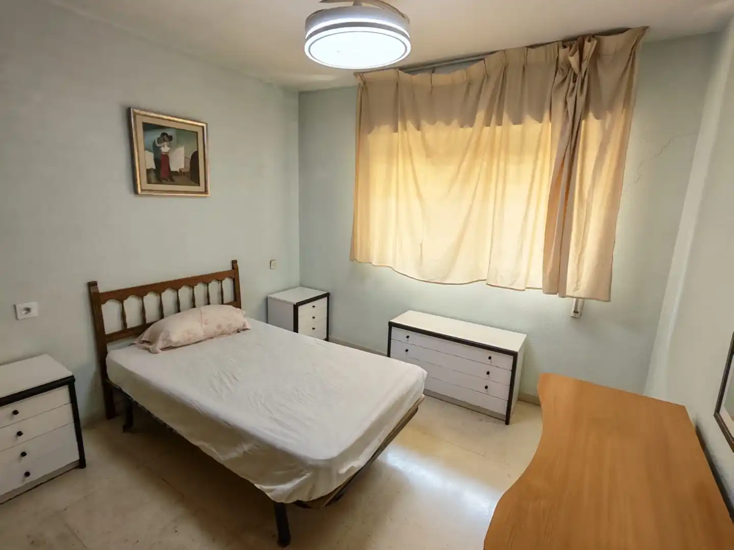 Habitación de Piso de alquiler en Murcia con Aire acondicionado, Calefacción y Trastero