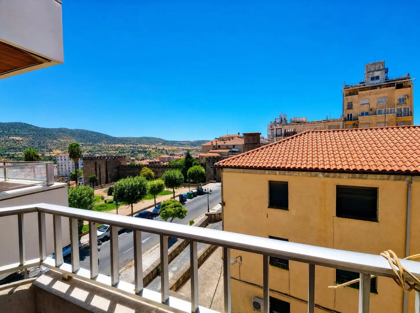 Flat with terrace for sale in Calle DUQUE DE AHUMADA, imagen 3