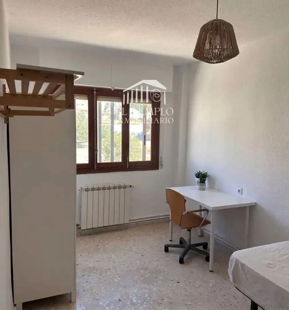 Schlafzimmer von Wohnung zum Verkauf in Onil mit Heizung