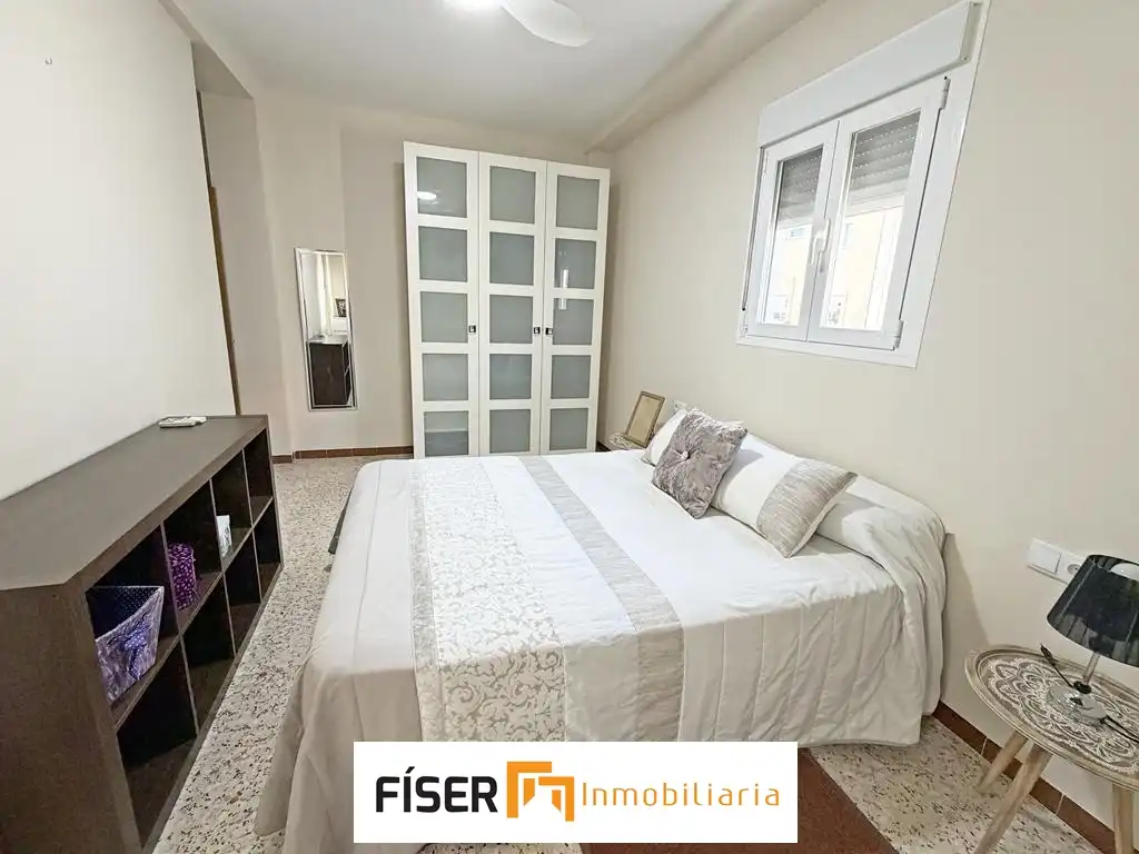 Flat with terrace to rent in Calle Hernando de Zafra, imagen 7