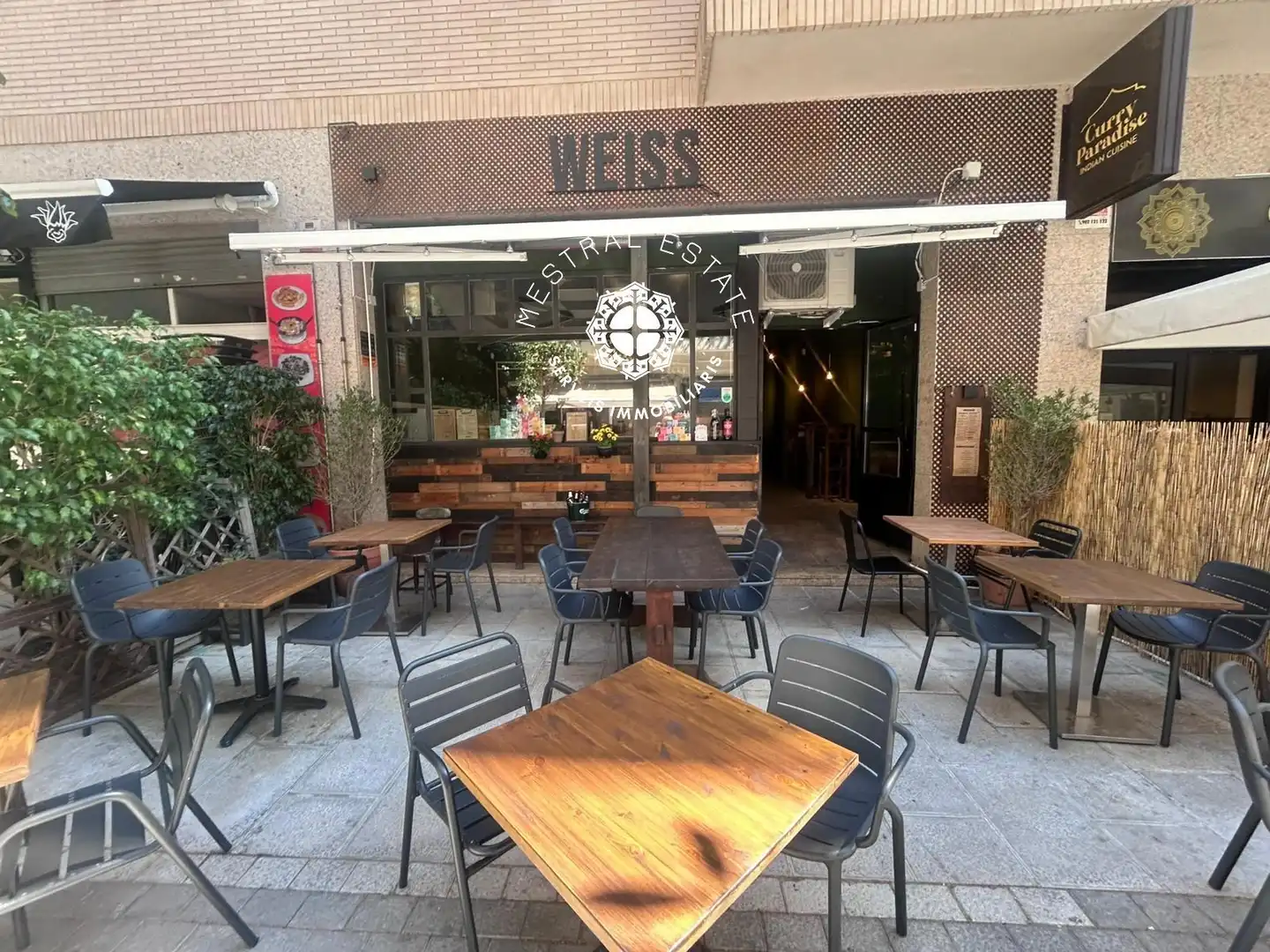Business premises for transfer in FREDERIC MOMPU