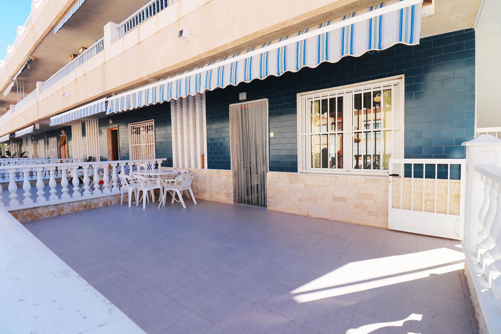 Terrace of House or chalet for sale in Guardamar del Segura  with Air Conditioner, Heating and Terrace