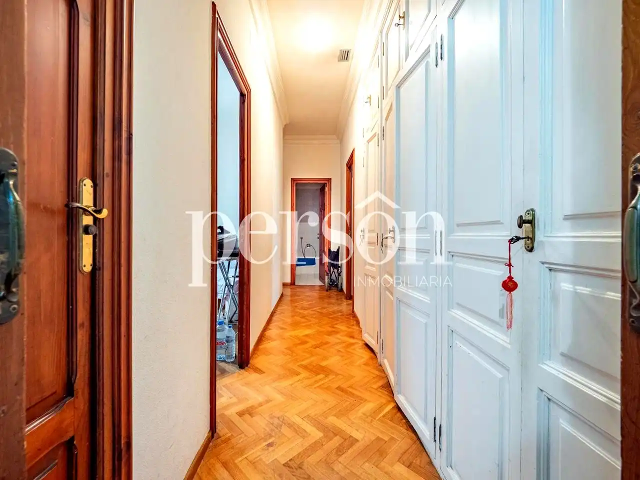Flat with terrace for sale in calle d'Aparisi i Guijarro, imagen 46