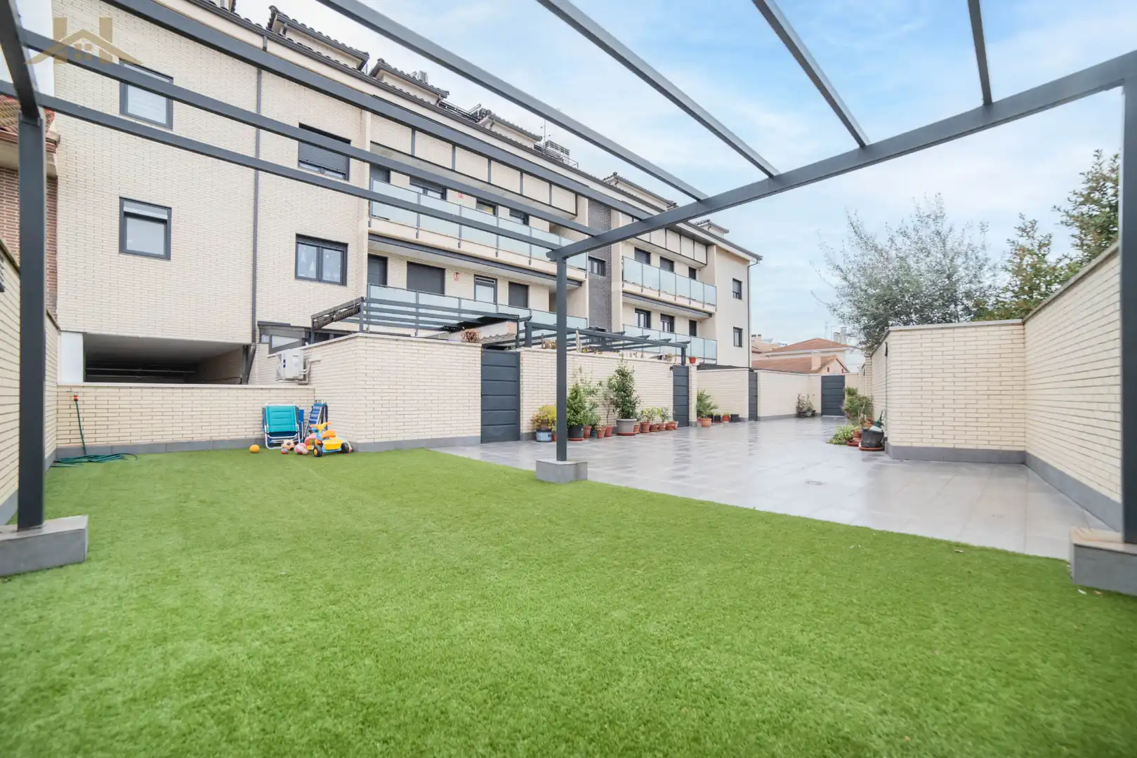 Terrassa de Pis en venda en Brunete amb Traster i Balcó