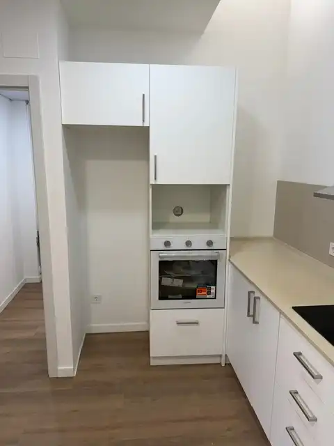 Cuina de Pis de lloguer en Barcelona amb Aire condicionat