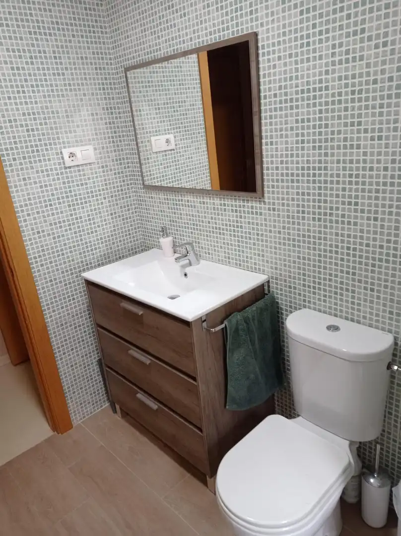 Baño de Piso en venta en Málaga con Aire acondicionado, Jardín privado y Terraza