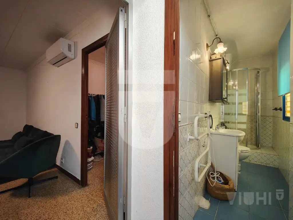 Attic for sale in Montgat  with Air Conditioner, Heating and Parquet flooring
