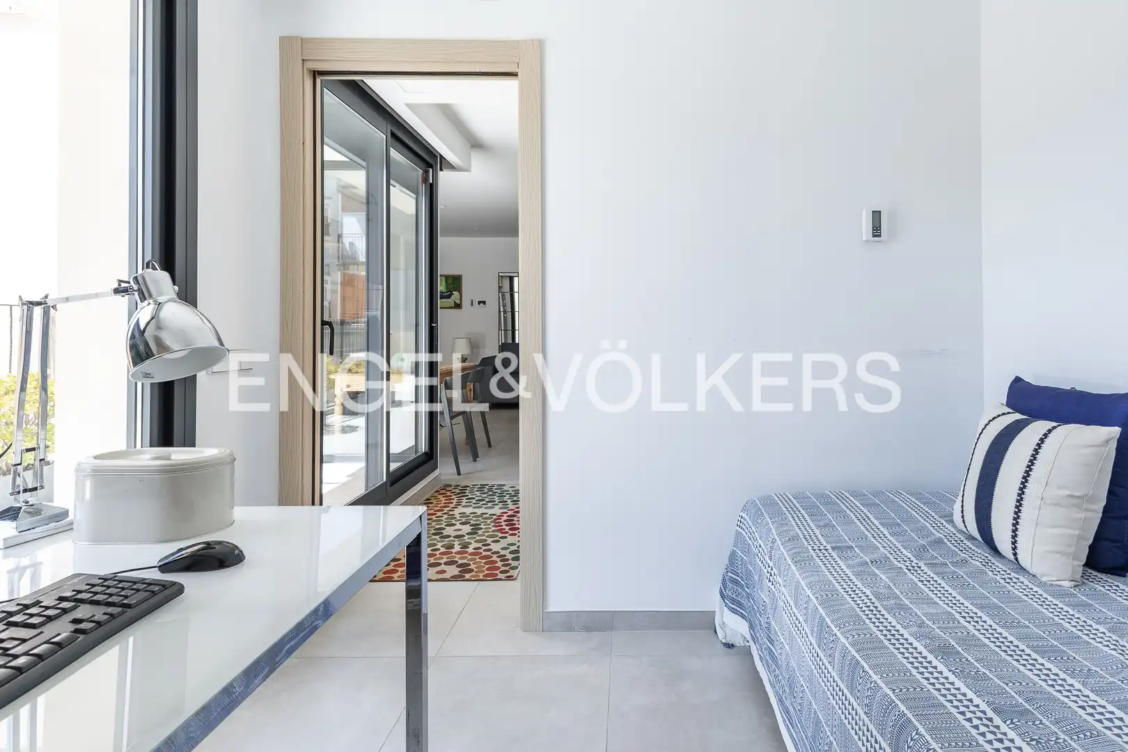 Piso en venta en Sant Cugat del Vallès con Aire acondicionado, Calefacción y Jardín privado