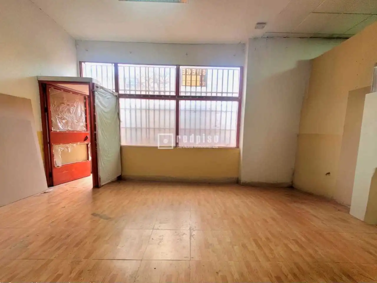 Local en venta en Alcalá de Henares