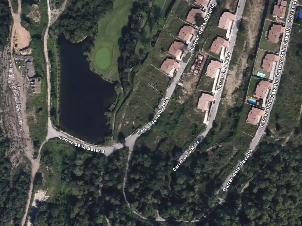 Terreny residencial en venda a Lloc Golf Girona 28, imagen 2