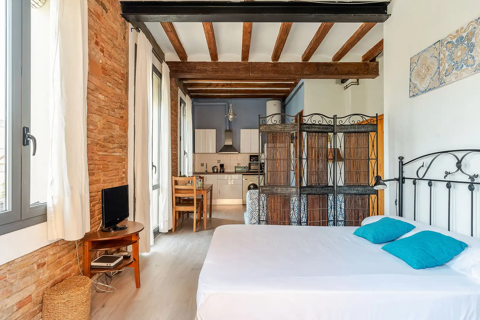 Bedroom of Apartments for sale in Barcelona  with Air Conditioner, Furnished and Washing machine
