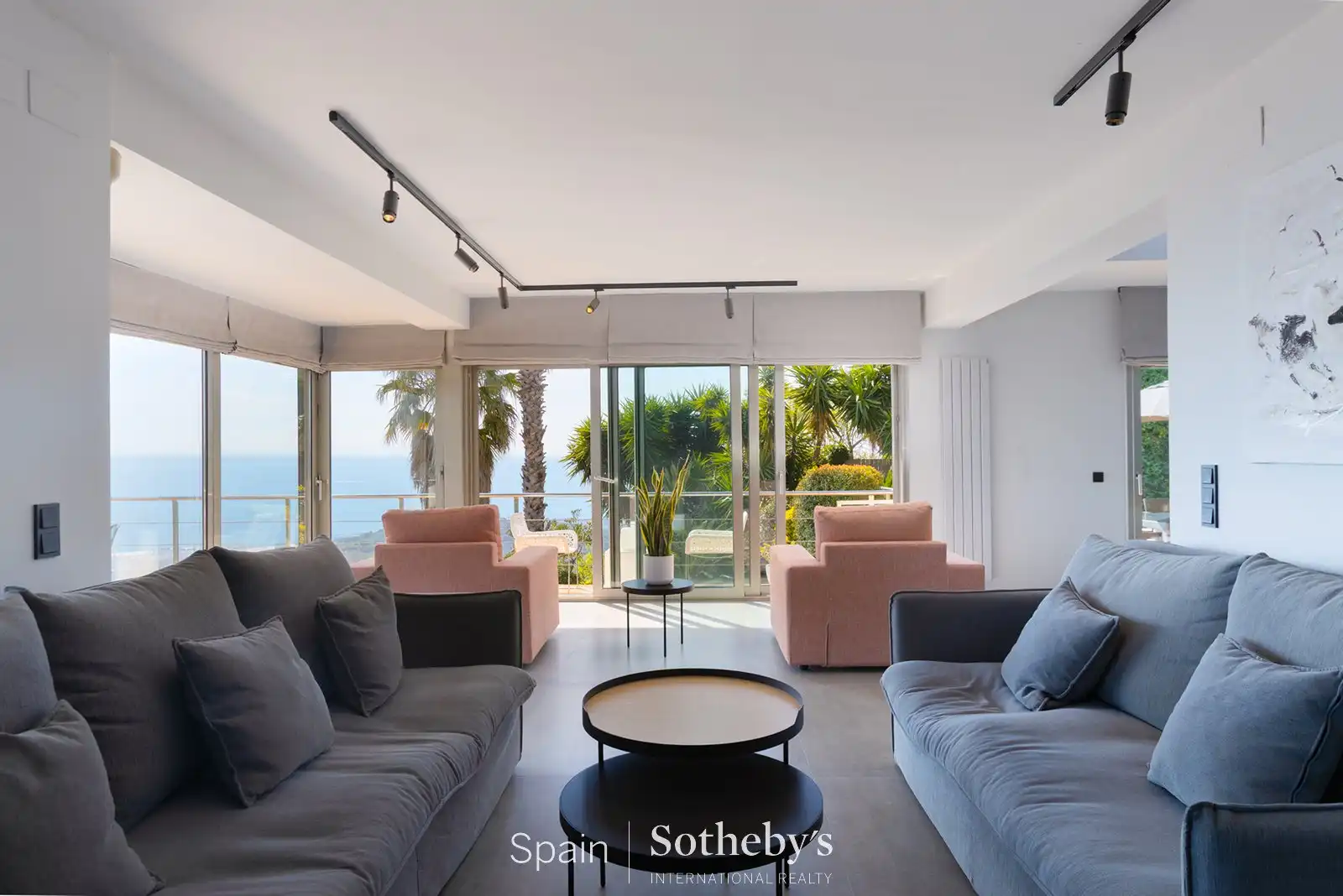 Sala de estar de Casa o chalet en venta en Tiana con Calefacción, Jardín privado y Terraza